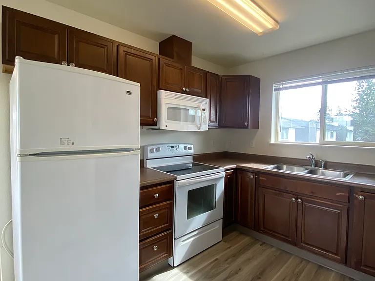 114 W Adams Ave #19 — Photo 9