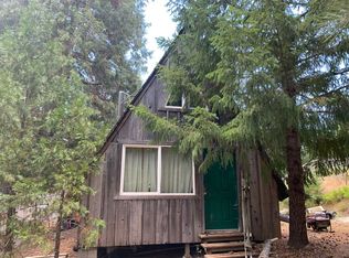 581 Mule Lovers Ln, Hayfork, CA 96041
