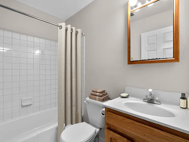 3612 Court House Dr #1C — Photo 1