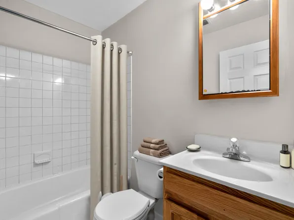3612 Court House Dr #1C, Ellicott City, MD 21043