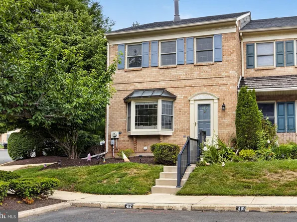 412 Franklin Ct, Trappe, PA 19426