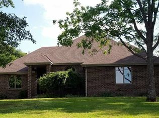 28334 Stone Ridge Cir, Warsaw, MO 65355