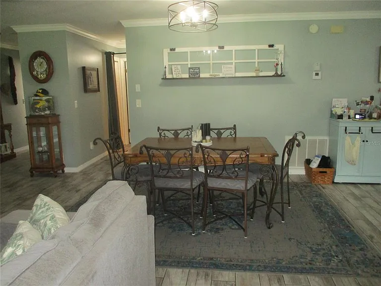 2111 N Halcyon Dr — Photo 7