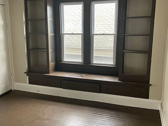 3rd image of 3127 W 70th St #2