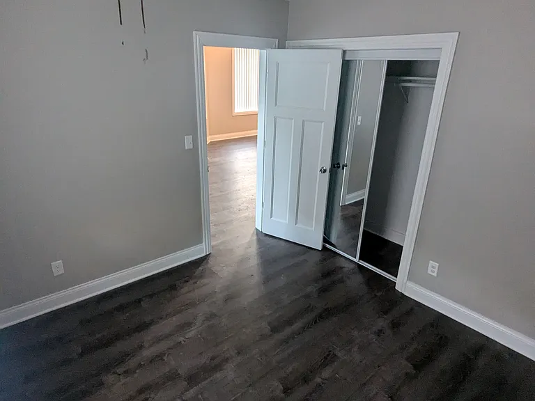 5334 W Argyle St #2 — Photo 12