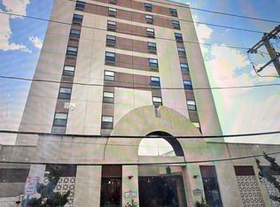 360 Shore Rd APT 10C, Long Beach, NY 11561