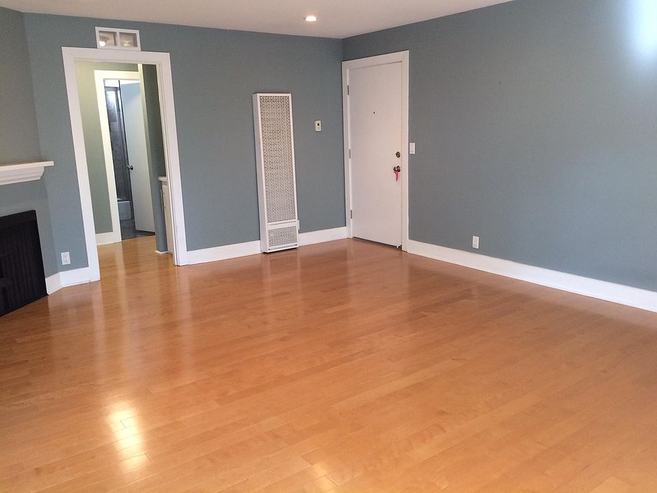 Living room, hallway to bedrooms and 2nd bath