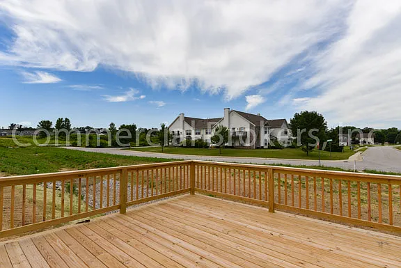3226 Jasmine Ct — Photo 29