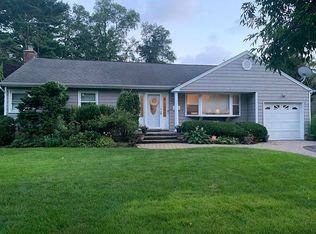 3544 Stratford Rd, Wantagh, NY 11793