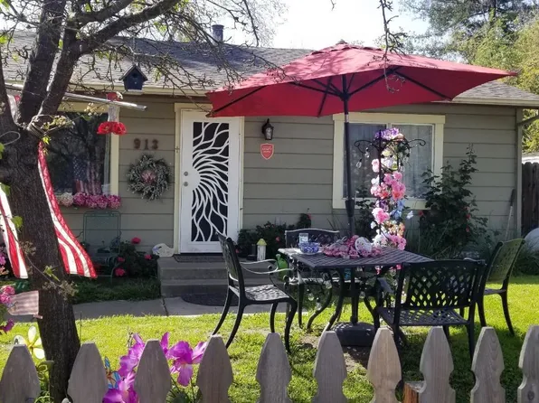 913 Olive Street, Santa Rosa, CA 95407