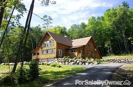 3000+ SF Home on 4.5 Private Acres