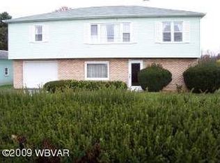 1707 Sulphur Run Rd, Jersey Shore, PA 17740