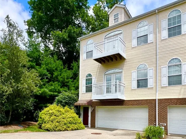 4009 Pelone Dr, Verona, PA 15147