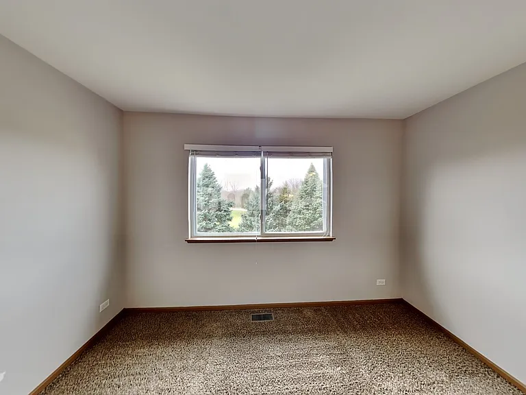 322 Abington Woods Dr — Photo 13