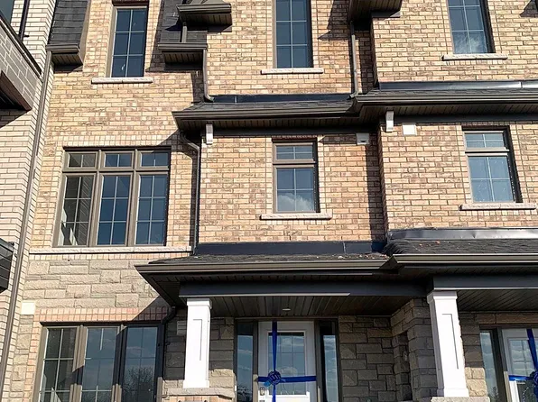 113 Yorkton Blvd, Markham, ON L6C 0Y7