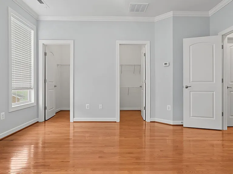 643 Pullman Pl — Photo 31