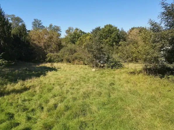 W6001 8th Ln, Montello, WI 53949