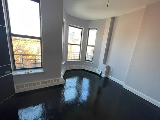 Rented by NY Living Solutions | media 8