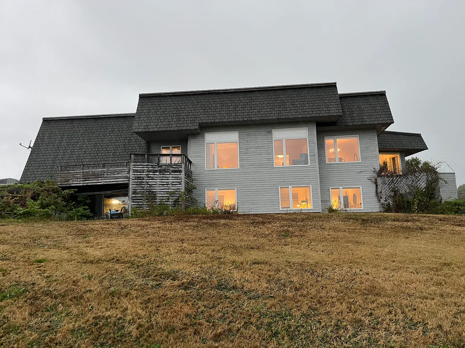 3 bed, 1462 sqft, $2,950 — Photo 1