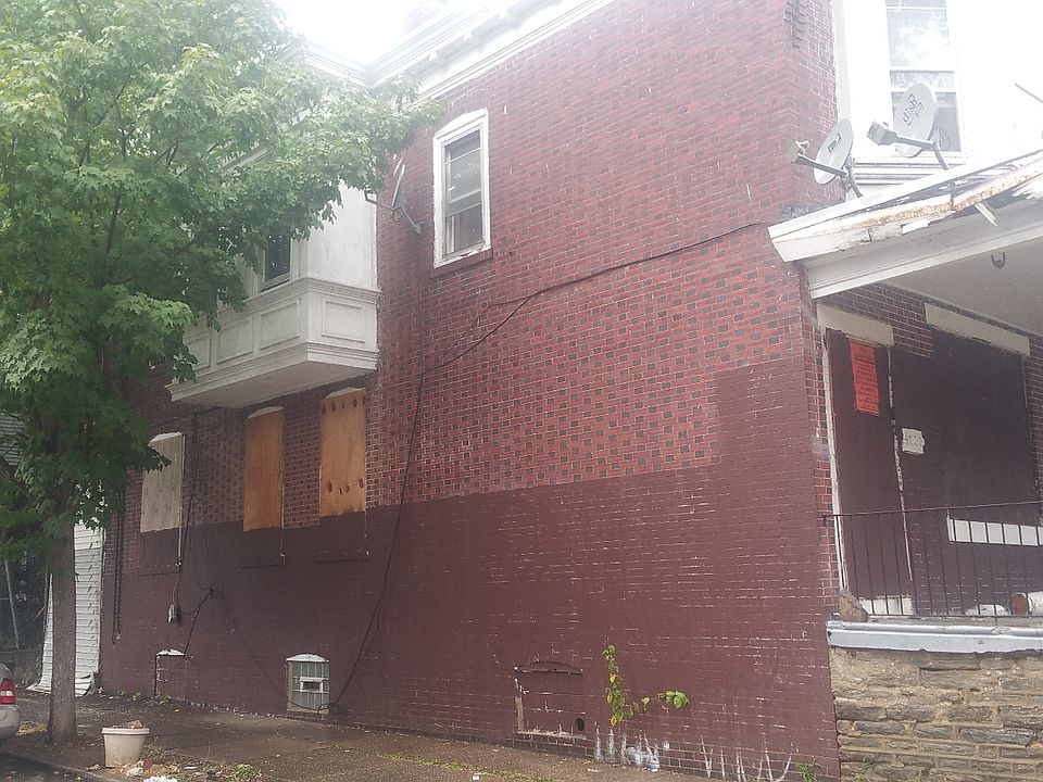 2nd image of 5000 N 15th St