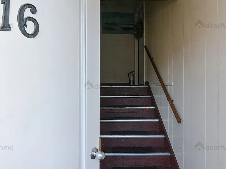 16 Harvard Rd #6 — Photo 23