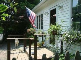 41 Sherry Ave, Bristol, RI 02809