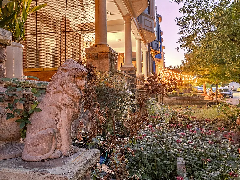 2222 Linden Ave — Photo 48