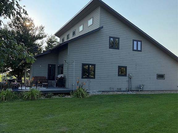 2nd image of 192 385th Ave