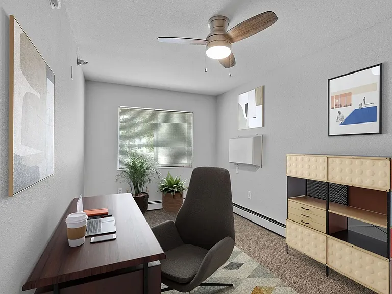 Creekside Commons Apartments — Photo 10