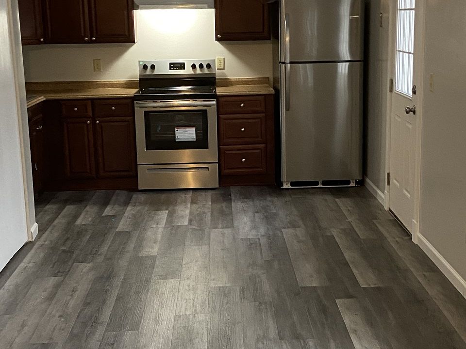 1st image of 137 Paige Ct #1