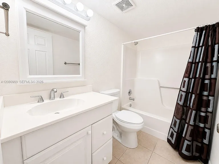 6585 Somerset Dr #103 — Photo 23