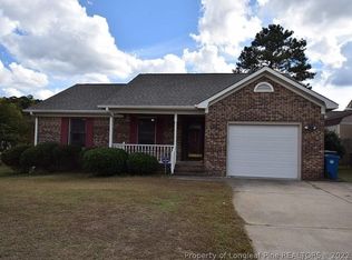 5030 Waterford Dr, Fayetteville, NC 28303