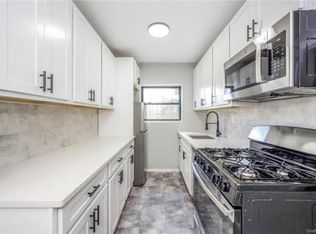 64 Kensington Rd APT 2C, Bronxville, NY 10708