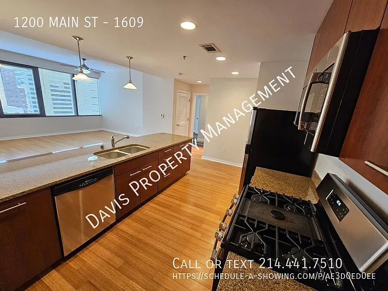 1200 Main St #1609 — Photo 25