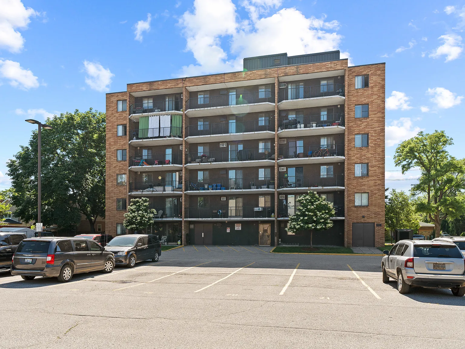 Glenwood Apartments — Photo 3
