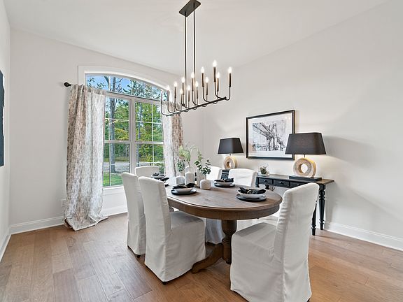 Treyburn III - Dining Room