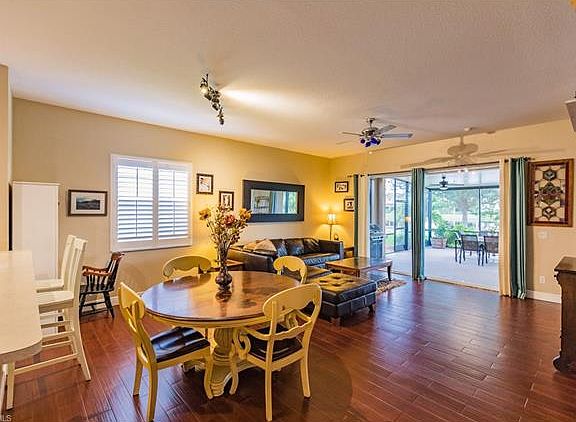 4th image of 2653 Sunset Lake Dr