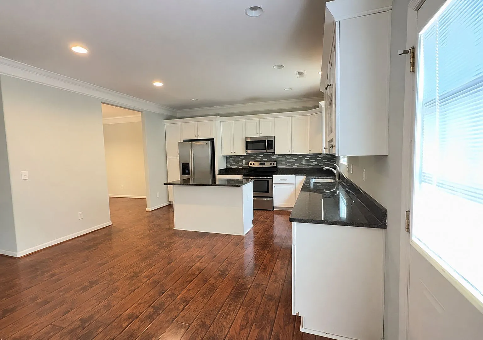 Spacious 4-Bedroom Norfolk Home with Fenced Yard, Deck & 2-Car Garage — Photo 2