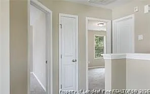 377 Roanoke Dr — Photo 16