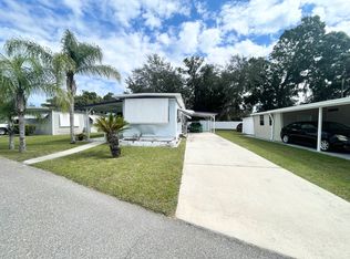 5044 Fisher St, Zephyrhills, FL 33541