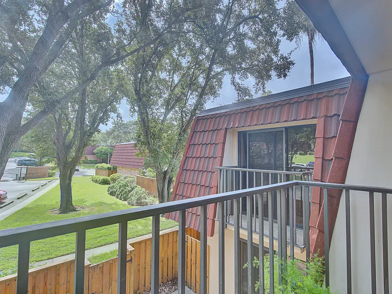 2612 2nd Ct — Photo 22