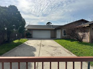1033 S Windsor Ave, Stockton, CA