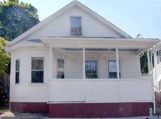 50 Pengrove St, Cranston, RI 02920