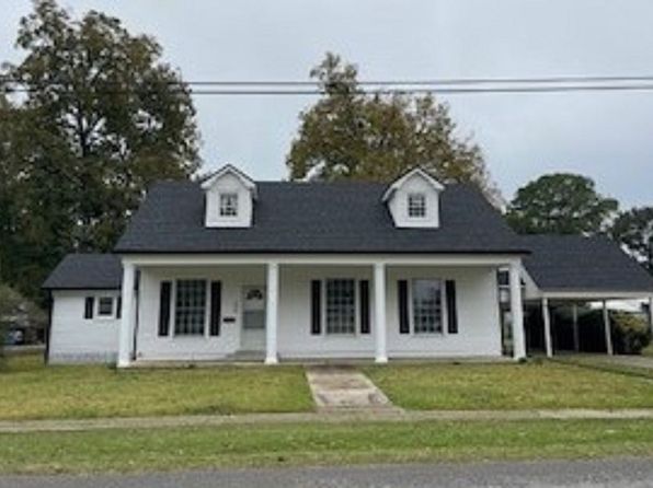 206 E Main St