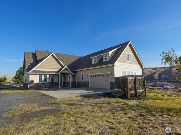239 Patit Road, Dayton, WA 99328