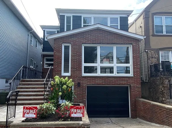 857 Avenue C, Bayonne, NJ 07002