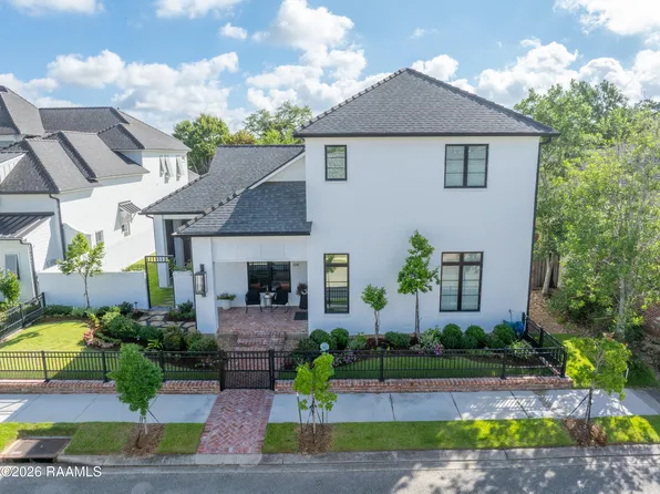 614 Elysian Fields Dr, Lafayette, LA 70508