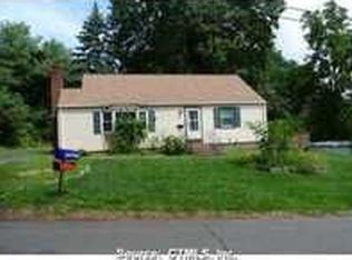 1 Grace Ln, Cromwell, CT 06416