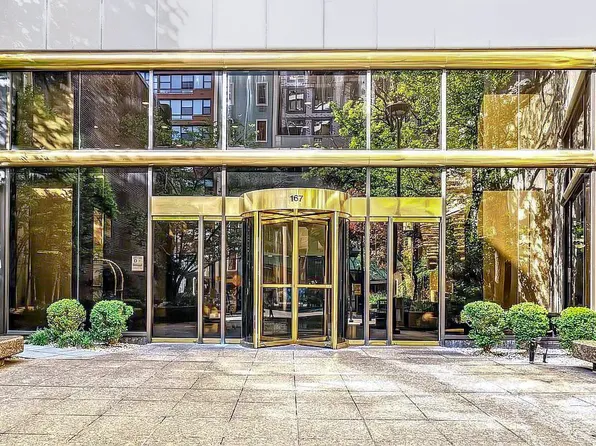 167 East 61st Street 11B image 24 of 25