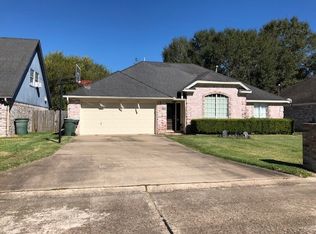 9550 Riggs St, Beaumont, TX 77707